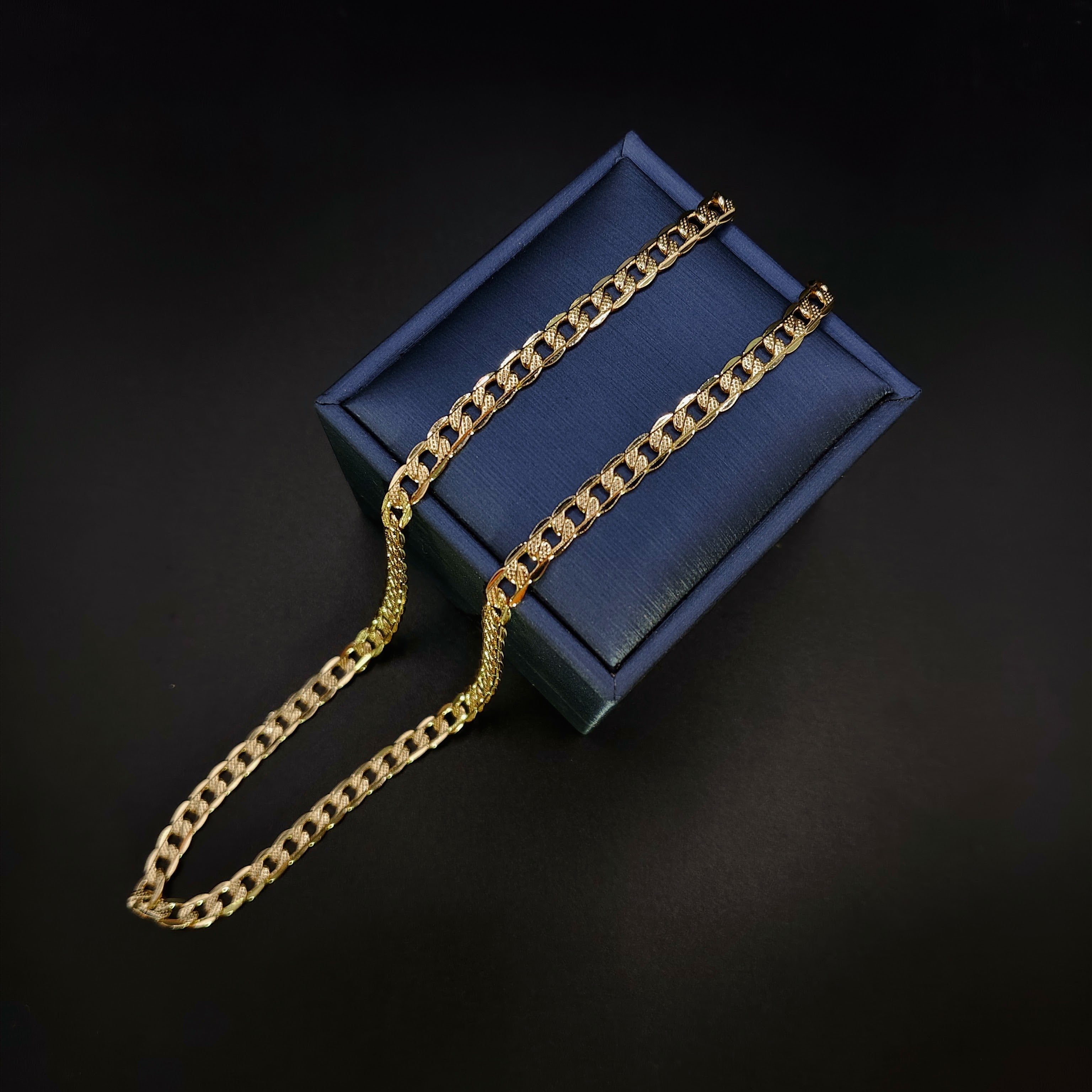 Cadena Tejido Barbado - Oro Laminado