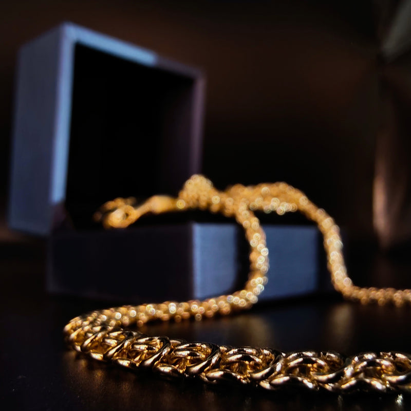 Cadena Tejido Anillos - Oro Laminado