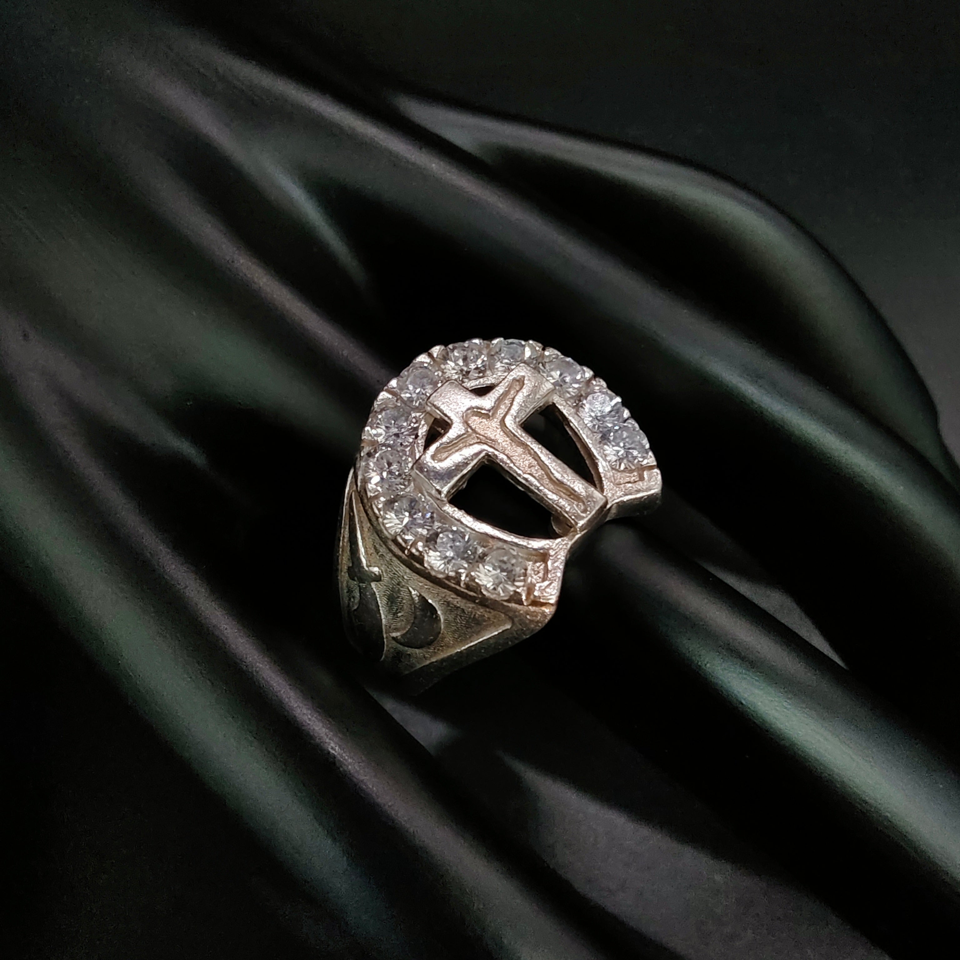 Anillo Cruz con Gemas - Plata